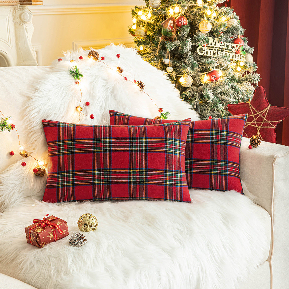 Christmas Cushion with Tartan Pattern for Sofa or Living Room | Festive Decor