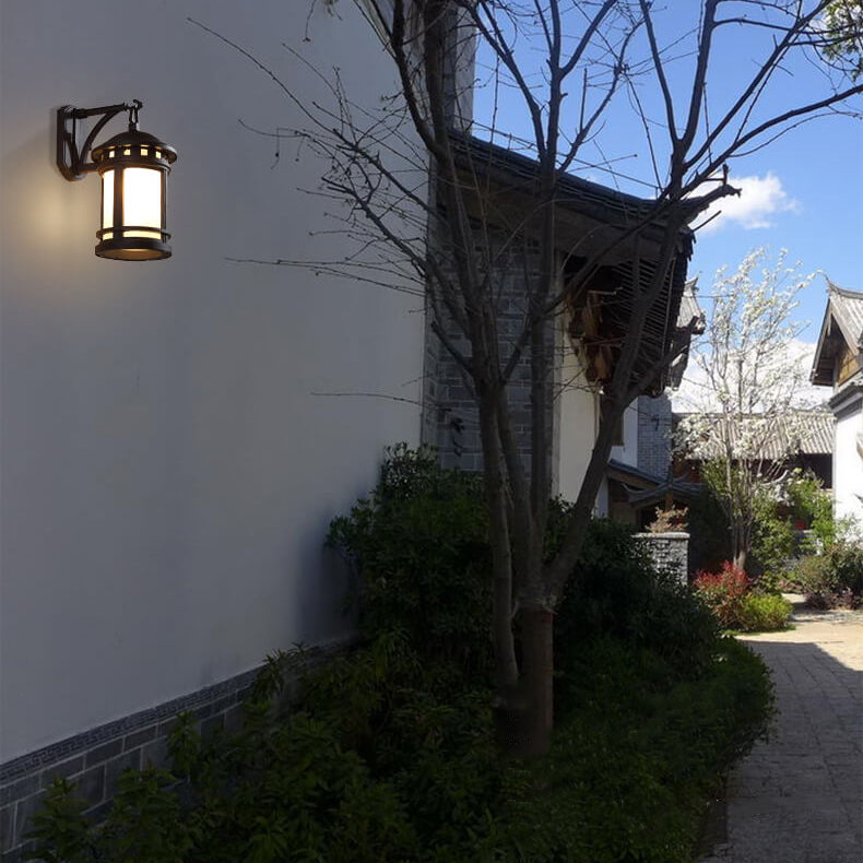Classic Outdoor Wall Lantern | Glass Shade