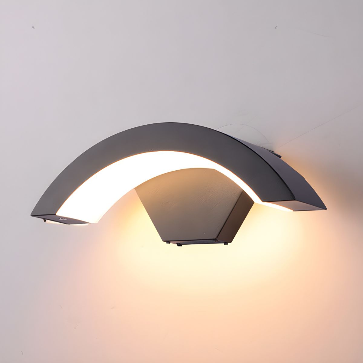 Curved Outdoor Wall Light for Exterior Walls | LED