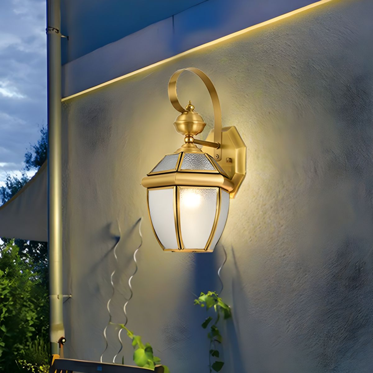 Outdoor Wall Lantern Entryway | Traditional