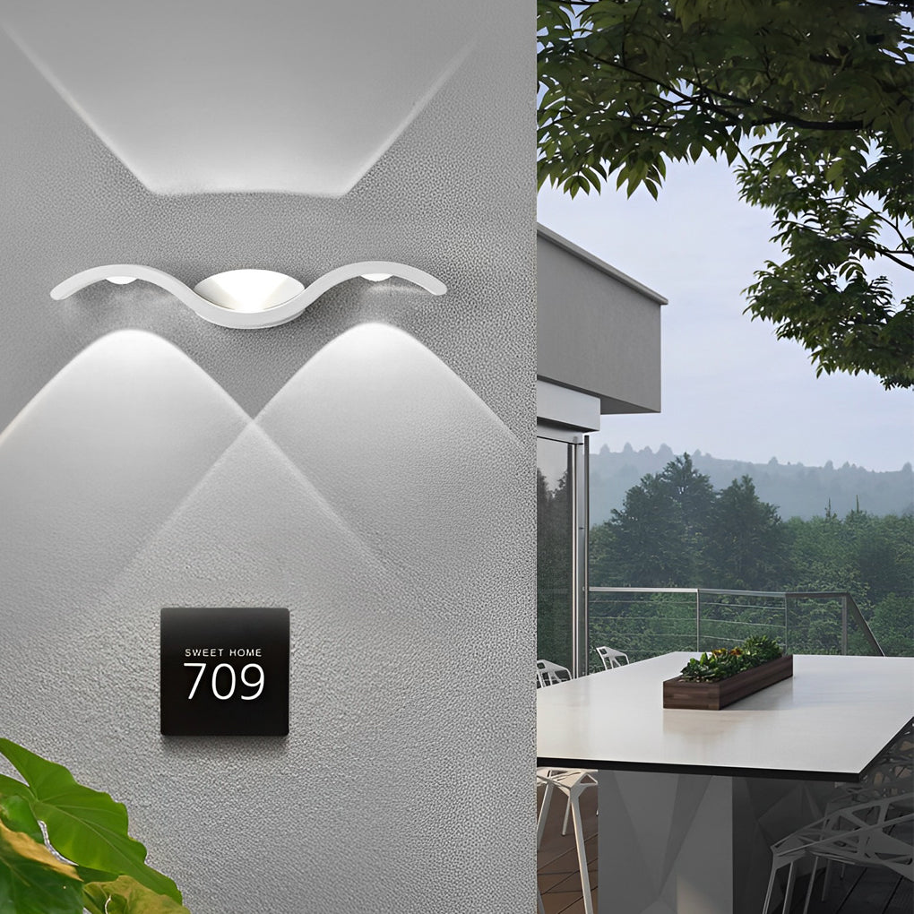 Outdoor Wall Lights Curved Up Down | LED