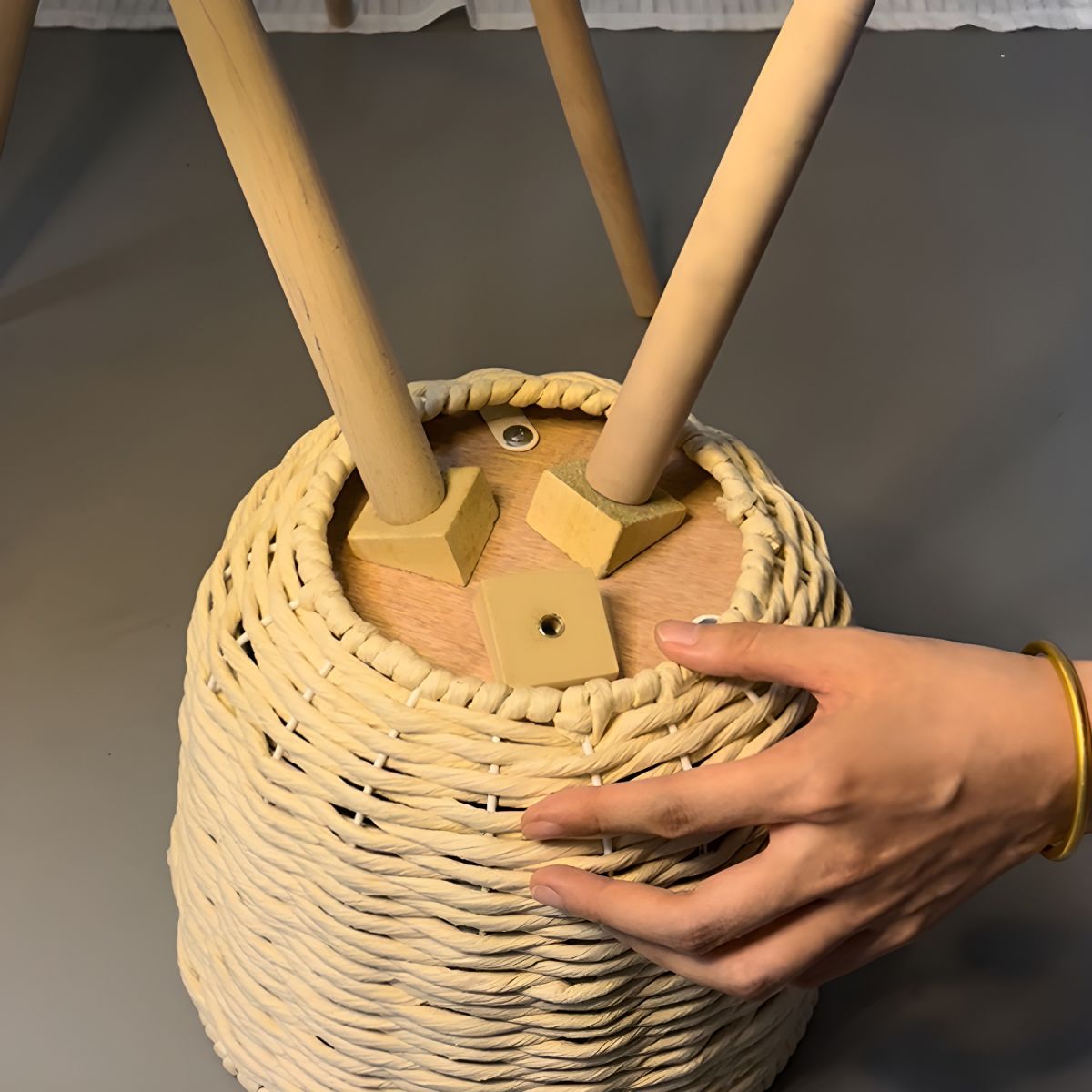 Round Plant Stand with Wooden Legs | Indoor
