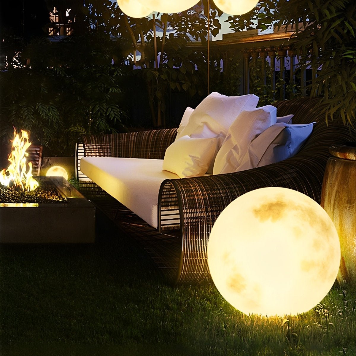 Solar Garden Lights LED Outdoor | Globe Design