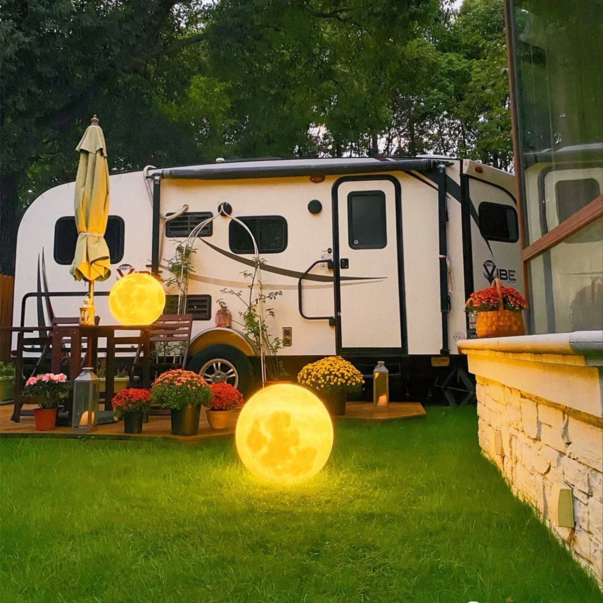 Solar Garden Lights LED Outdoor | Globe Design