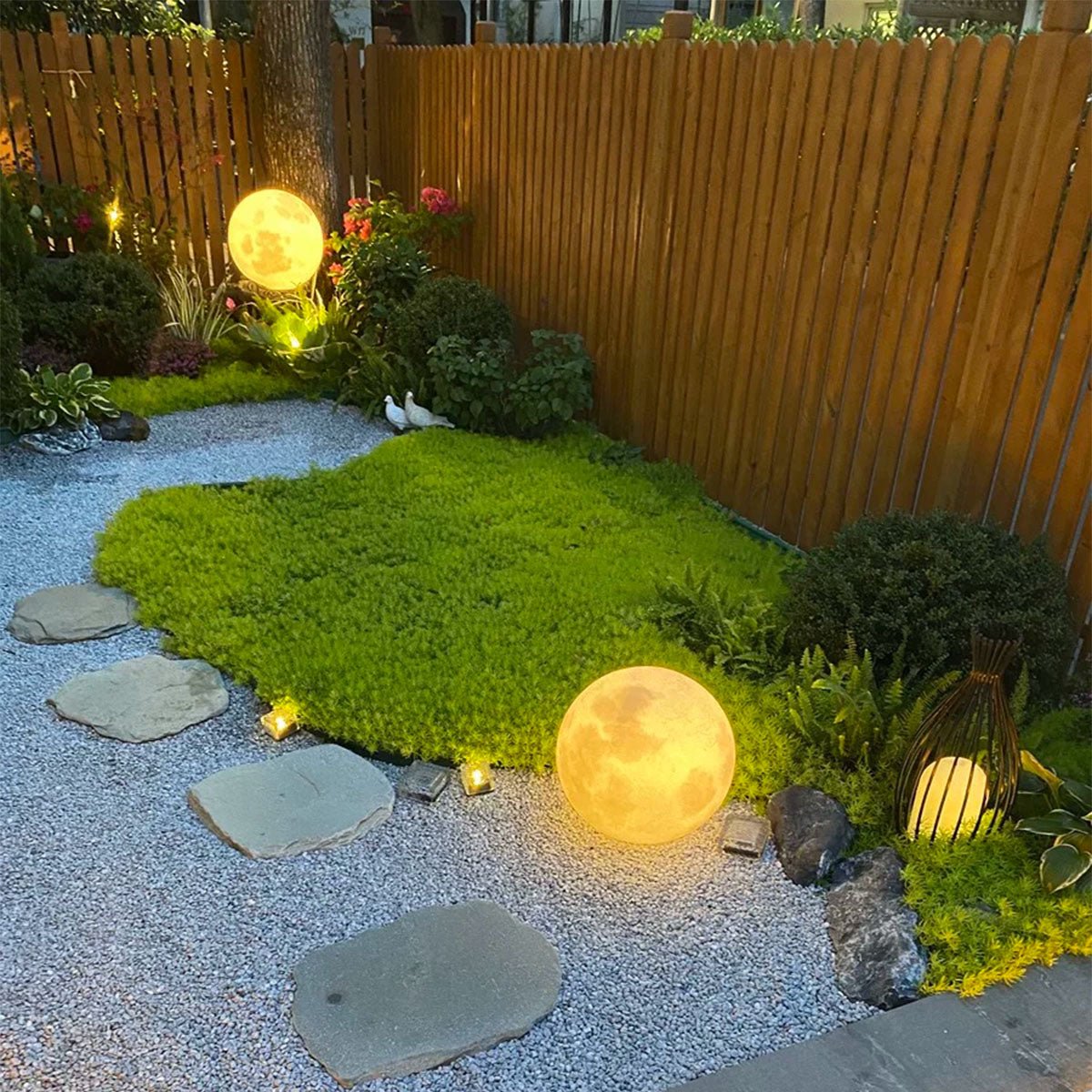 Solar Garden Lights LED Outdoor | Globe Design
