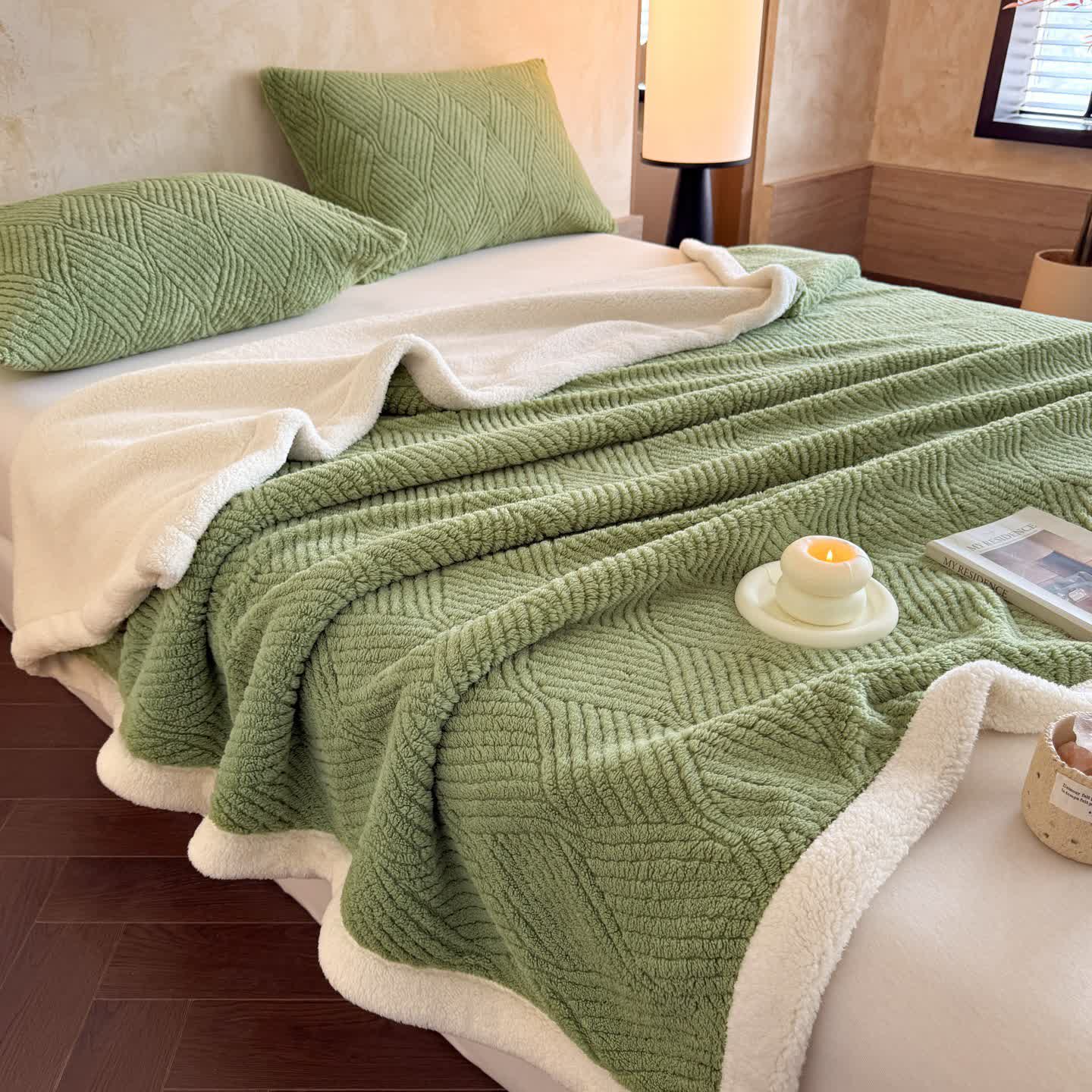 Weighted Blankets Warm Fleece Bed | Reversible