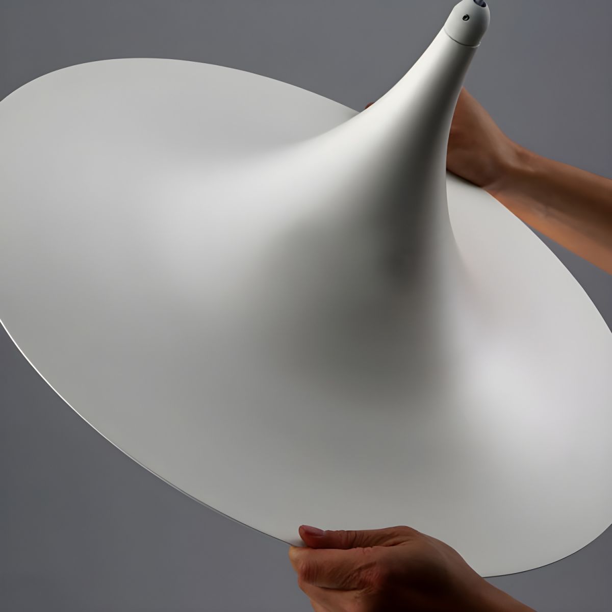 Trumpet Flare Hanging Pendant Light | Modern