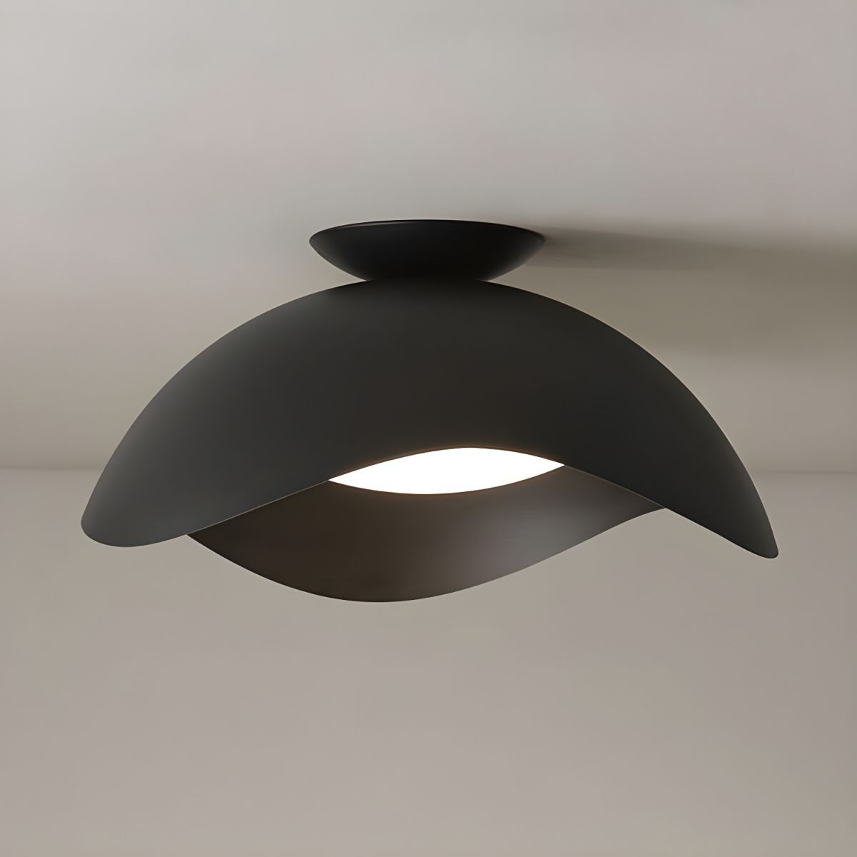 Twisted Wave Ceiling Light for Living Room | Contemporary